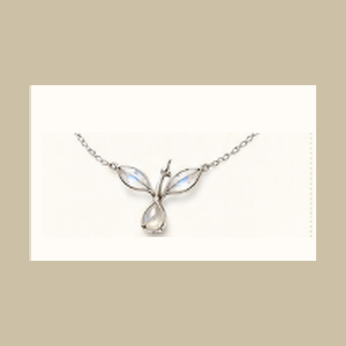 Lanka Luna Tea Bud silver moonstone necklace