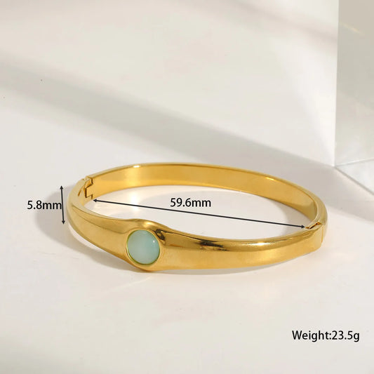 Serendip Table Gold Bangle with Cat's Eye