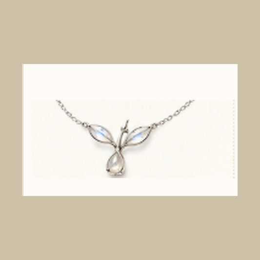 Lanka Luna Tea Bud silver moonstone necklace